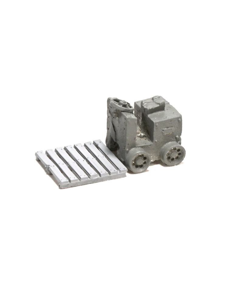 C- 294 Forklift and Pallet
