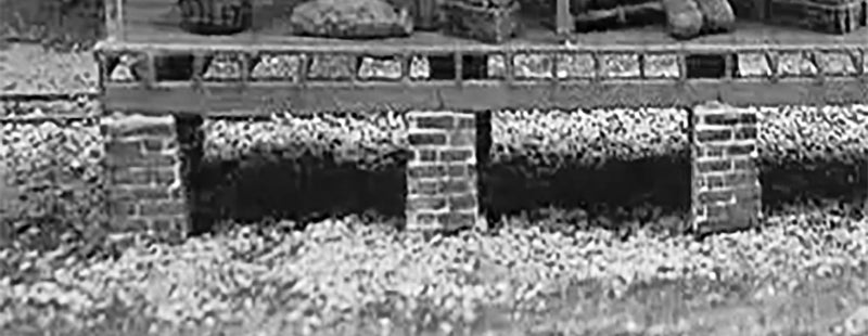 C-173 Brick Porch, Dock, or Deck Supports (4)